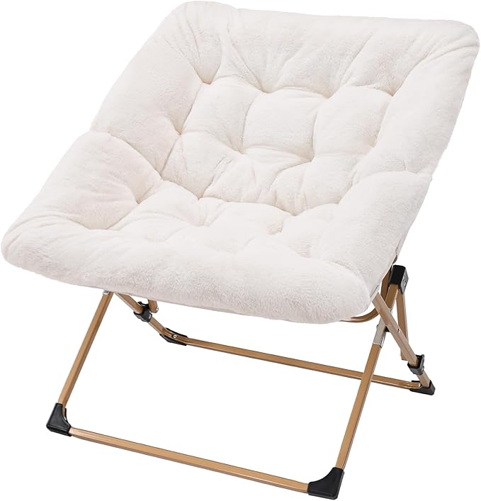 A view of the OAKHAM Comfy Chair