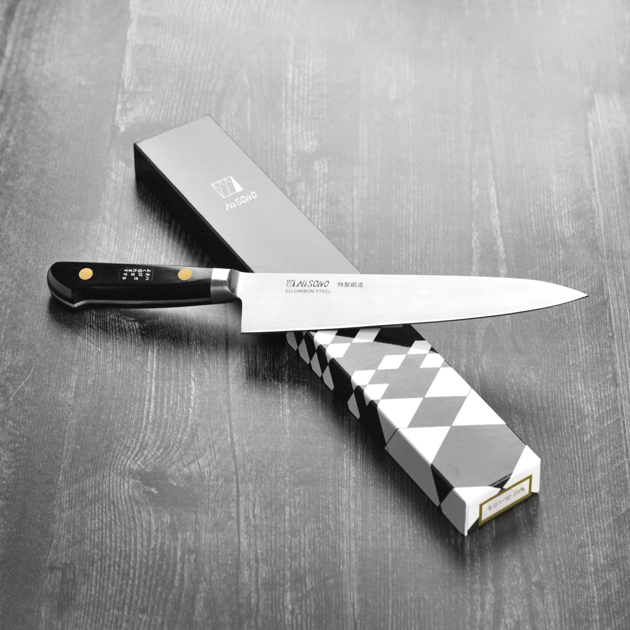 Carbon Steel vs Stainless Steel Knife – Key Differences