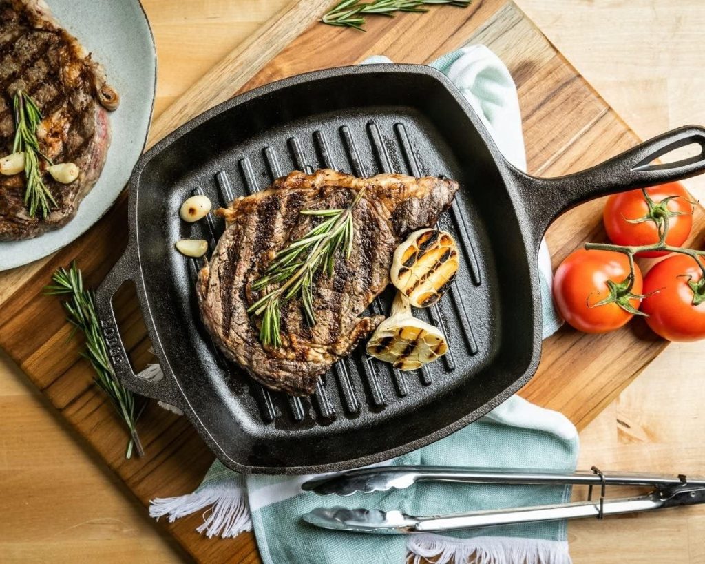 Lodge L SGP Cast Iron Square Grill Pan Pre Seasoned inch
