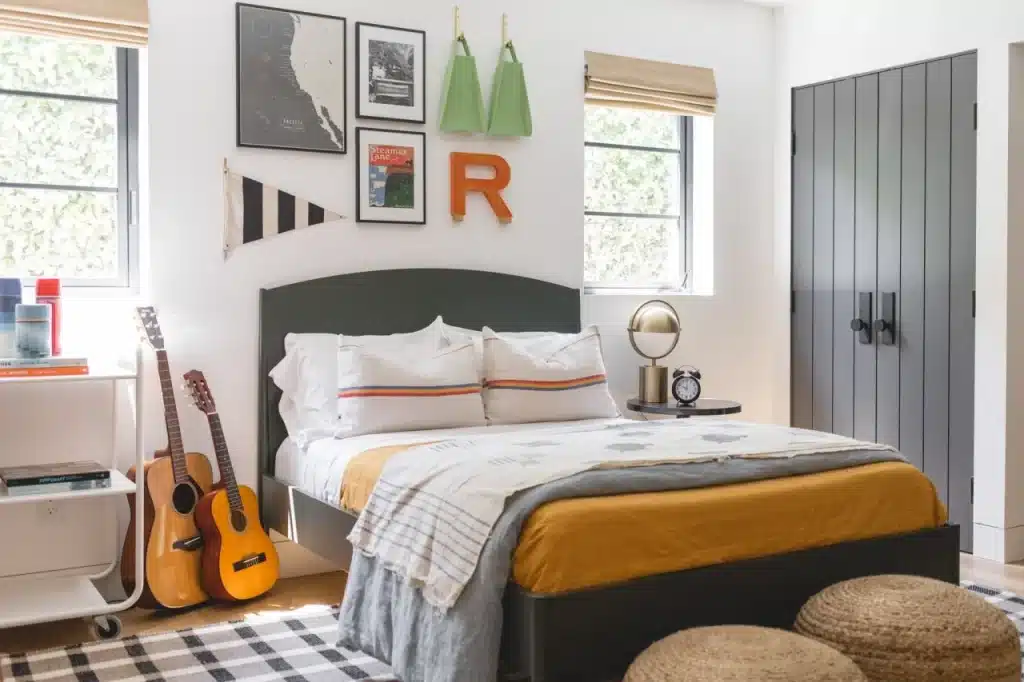 A view of a teen s room